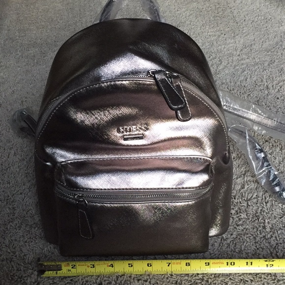 Brand new! Guess Zayn Backpack! - Picture 8 of 8